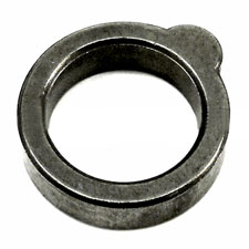 982023
